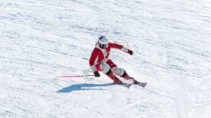 来对生活比个耶✌🏻东契奇赛后更新Ins动态，晒出一张自己与父亲坐过山车的P图🎢